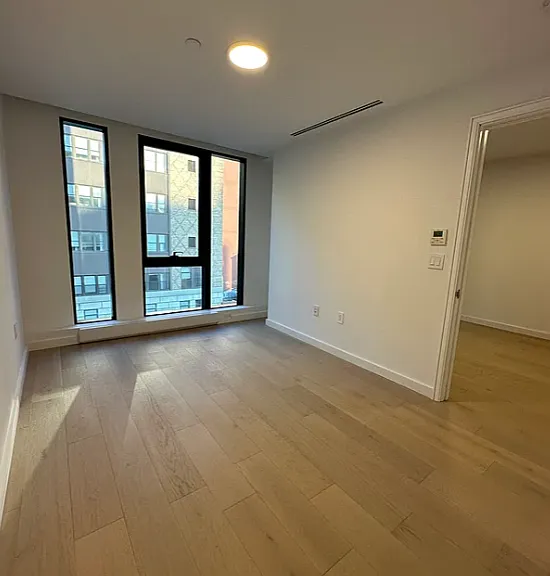 300 W 30th St #5D — Photo 7