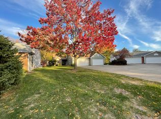 608 Westview Cir, West Lafayette, IN 47906