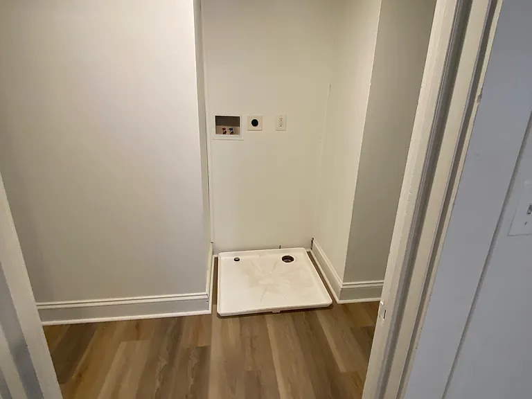 517 Grove St #B — Photo 3