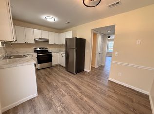 1100 Pineland Ave APT 9C, Hinesville, GA 31313
