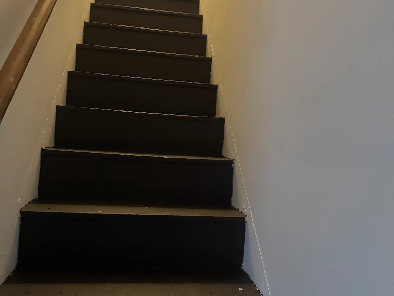 2 bed, 700 sqft, $900 — Photo 2