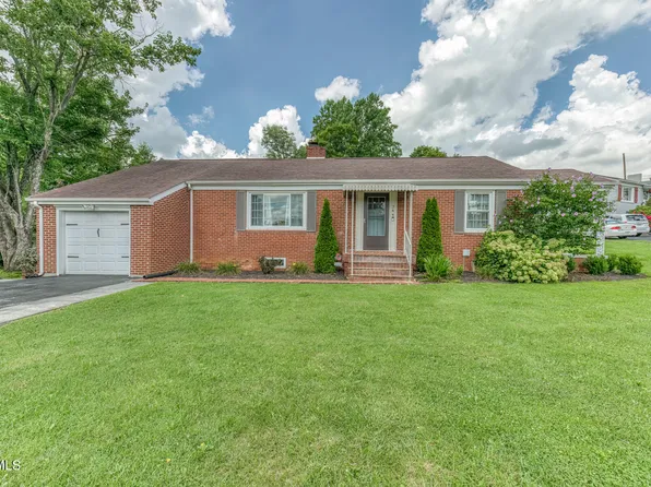 344 Crossway Rd, Bristol, VA 24201