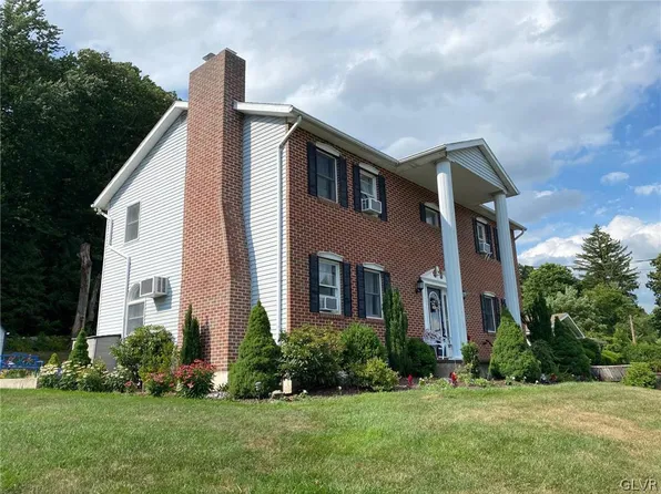 170 W White Bear Dr, Summit Hill, PA 18250