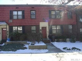 13418 Jewel Ave, Flushing, NY 11367