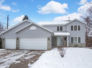 1843 Walter St, Saint Paul, MN 55109