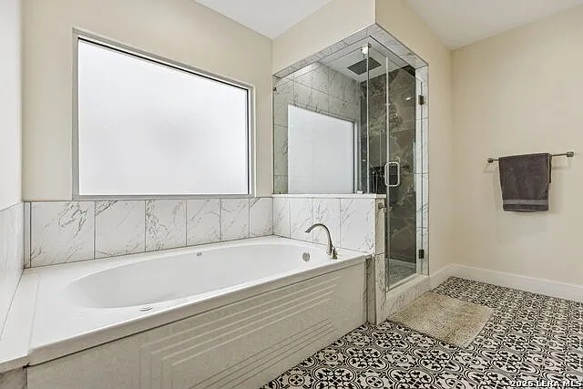 303 Pendleton Ave — Photo 32
