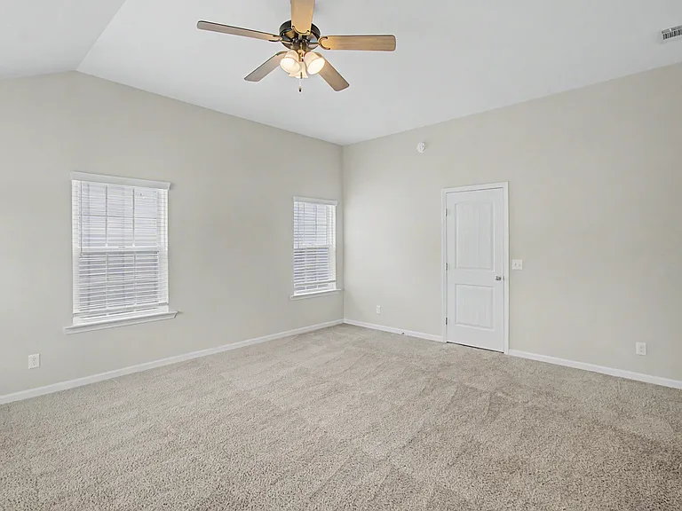 16 Cassels Ct — Photo 26