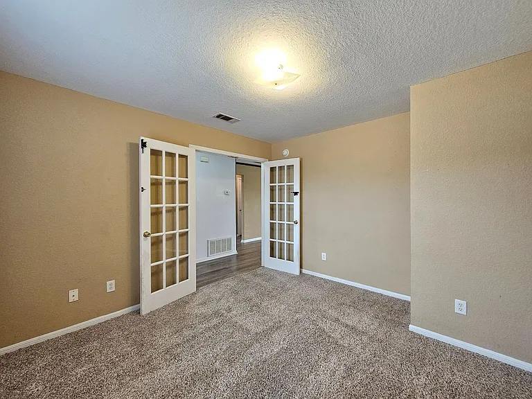 4609 Telluride Dr — Photo 22
