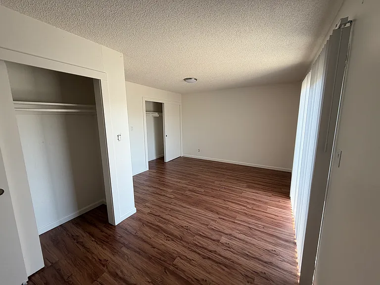927 Fitzuren Rd #1 — Photo 12