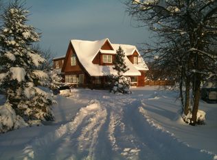 655 Stayman Dr, Falling Waters, WV 25419