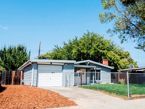 2nd image of 3813 Santa Fe Way
