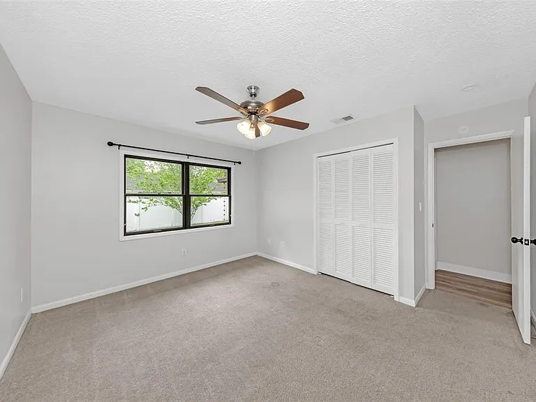 4030 Fieldgreen Pl — Photo 32