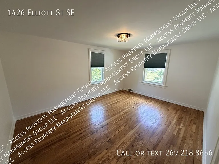 1426 Elliott St SE — Photo 20