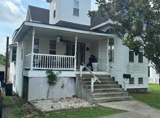 305 W Main St, Fredericktown, MO 63645