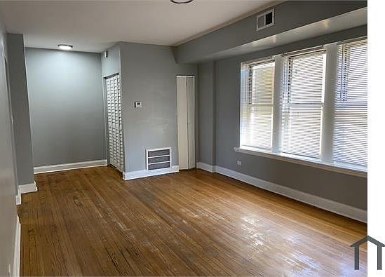 2nd image of 3438 W Franklin Blvd #2A
