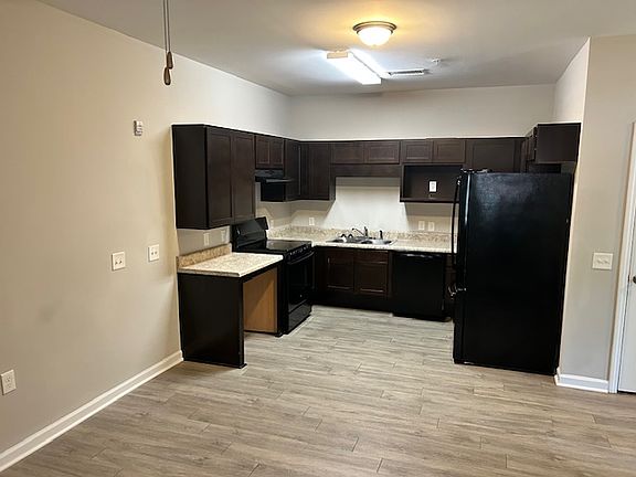 3rd image of 434 Athletic Club Blvd #101