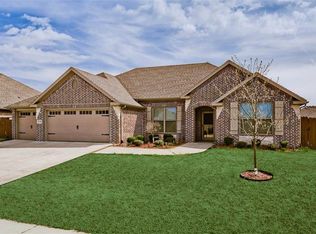 1110 Ellen Ray Ln, Centerton, AR 72719