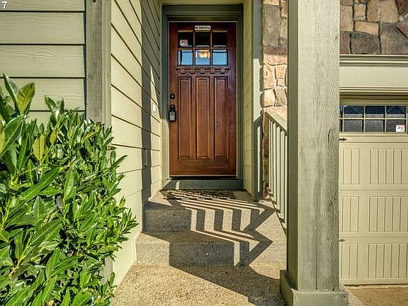 5th image of 18824 Nutmeg Ln
