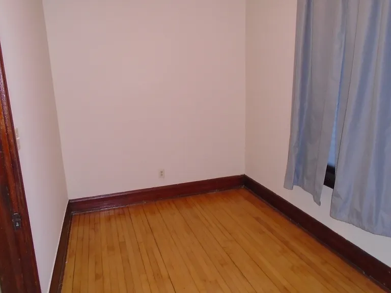 3469 N Kedzie Ave #1 — Photo 13