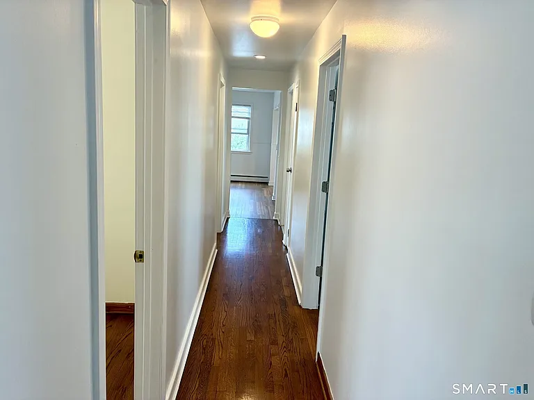 658 Beechmont Ave — Photo 9
