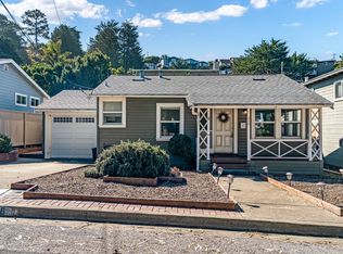536 Canyon Dr, Pacifica, CA 94044