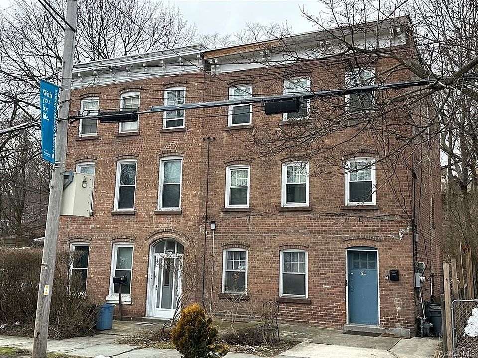 1st image of 199 Dubois St