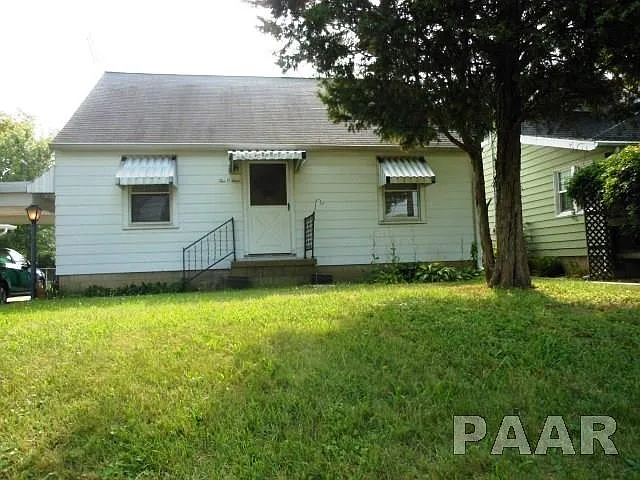 1004 Springfield Rd photo 1