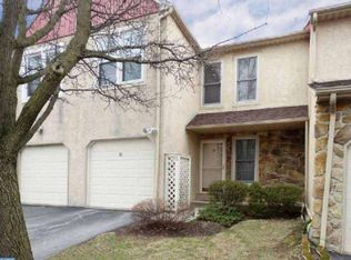 36 White Pine Ct, Lafayette Hill, PA