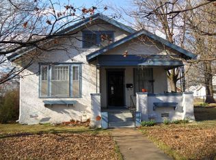 216 W New St, Coffeyville, KS 67337
