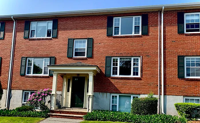 6 Harris Cir #8