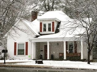 10 N Spring St, Sparta, TN 38583