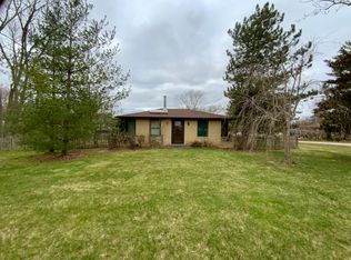 37044 N Bayonne Ave, Waukegan, IL 60087