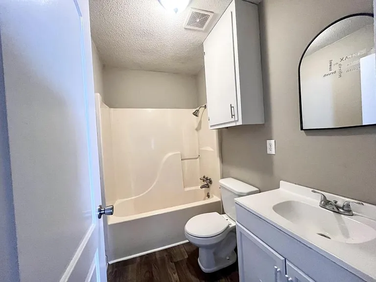90 Widows Rd #90B — Photo 7