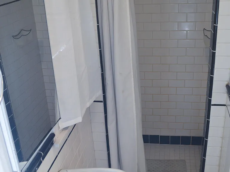 610 Lindaraxa Park — Photo 13