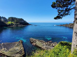 1947 SW Macdonald St, Depoe Bay, OR 97341