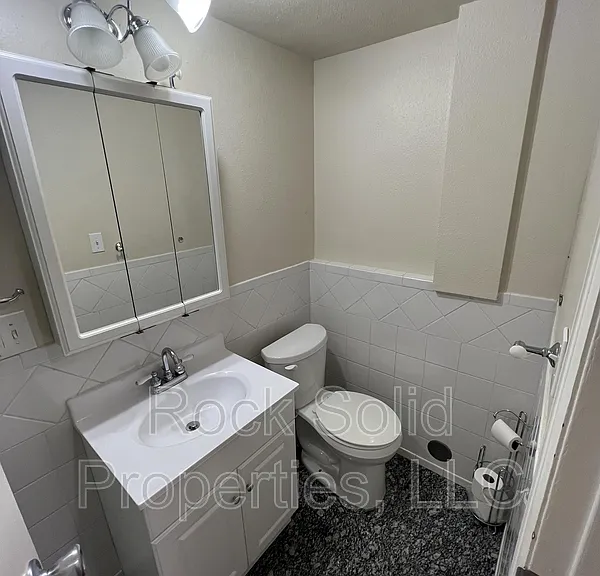 4520 Carmel Dr — Photo 25