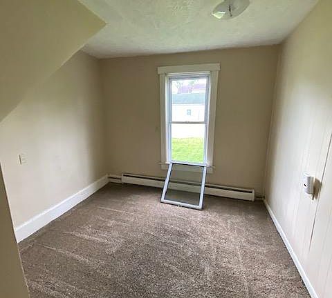 4th image of 175 Mill St