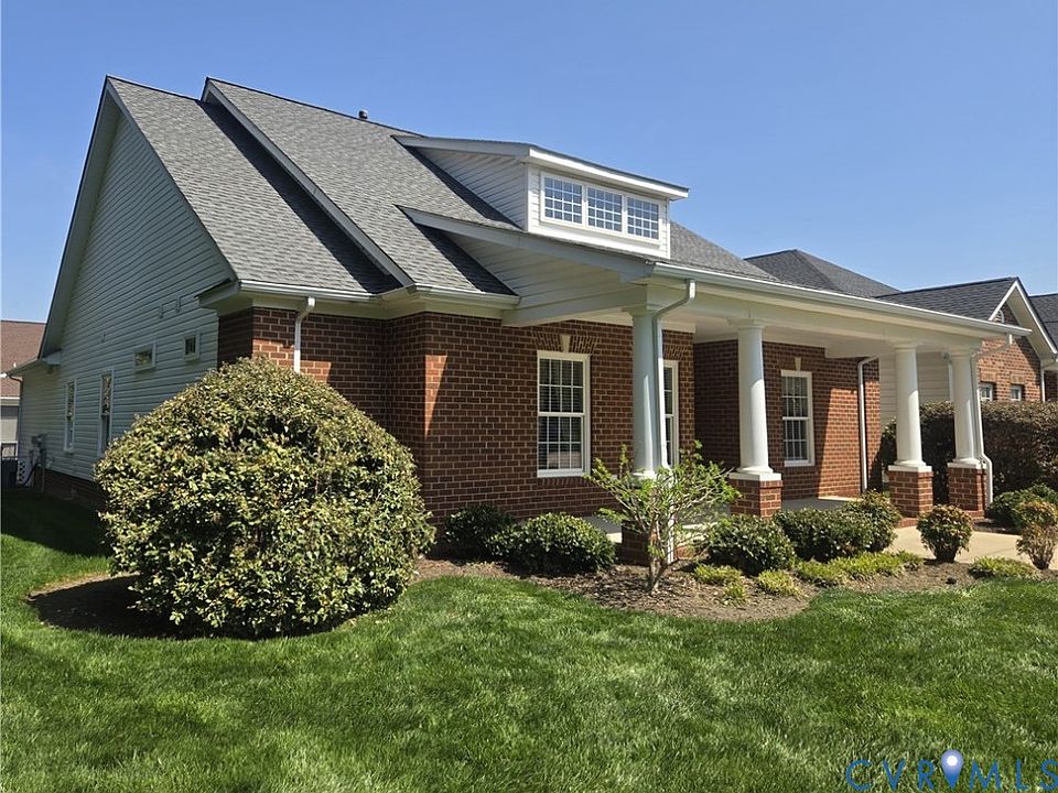 1st image of 11728 Village Garden Dr