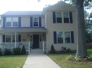 1135 Bullocks Point Ave, Riverside, RI 02915