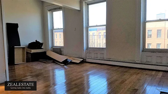 Rented by ZealEstate Group Inc | media 93