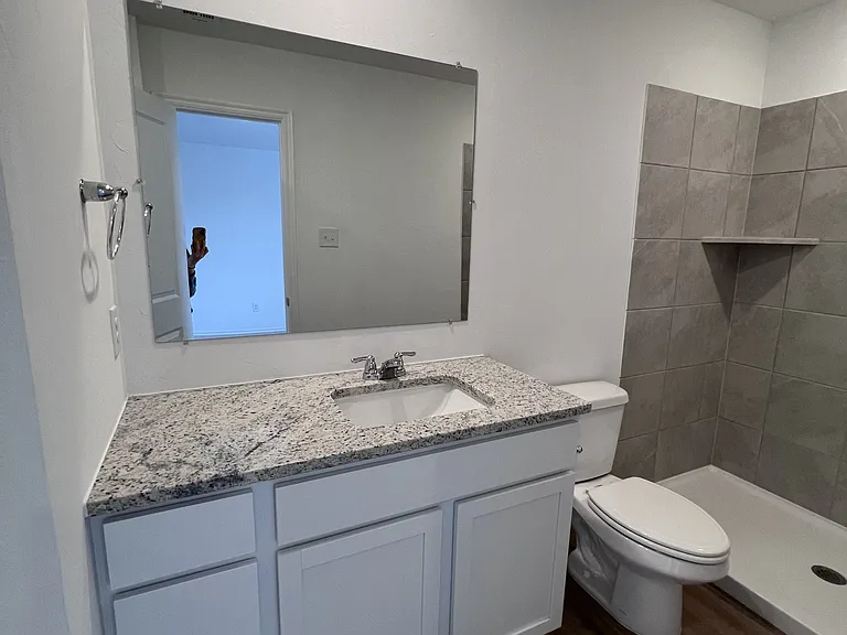 2317 Wolford Ct — Photo 13