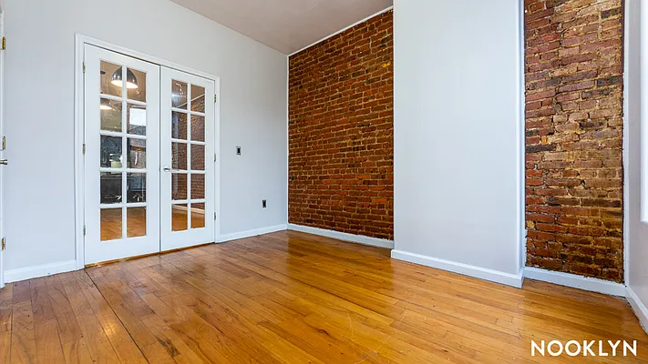 Rented by Nooklyn NYC LLC | media 22