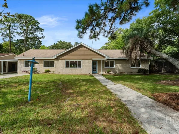 205 Dyches Dr, Savannah, GA 31406