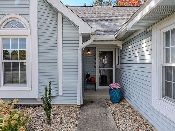 3rd image of 7656 Wickfield Way