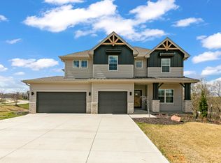 31 Balsam Cir, Council Bluffs, IA 51503