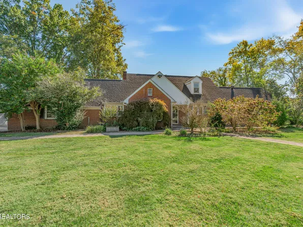 407 Eagle Bend Ln, Clinton, TN 37716