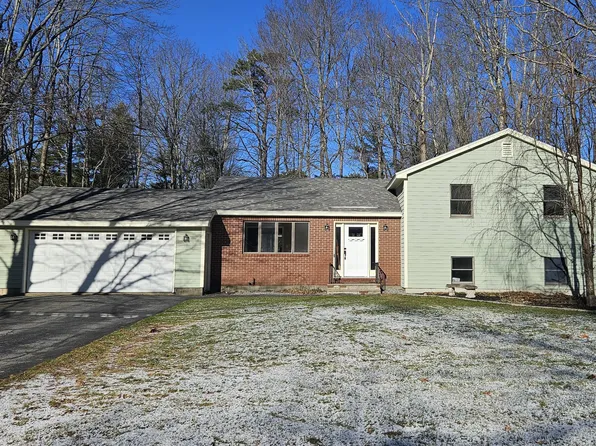 27 Melden Drive, Brunswick, ME 04011