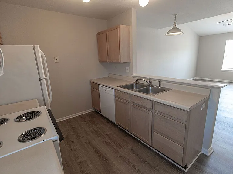 1507 Riva Ridge Ct — Photo 7