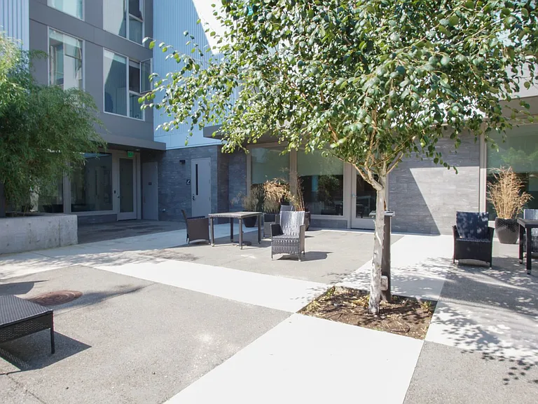 1313 SE Spokane St #409 — Photo 13