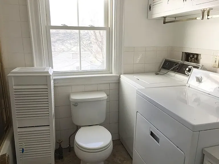 28 Blake St #2 — Photo 8
